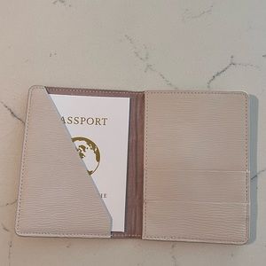 Anthropologie passport holder, NWT